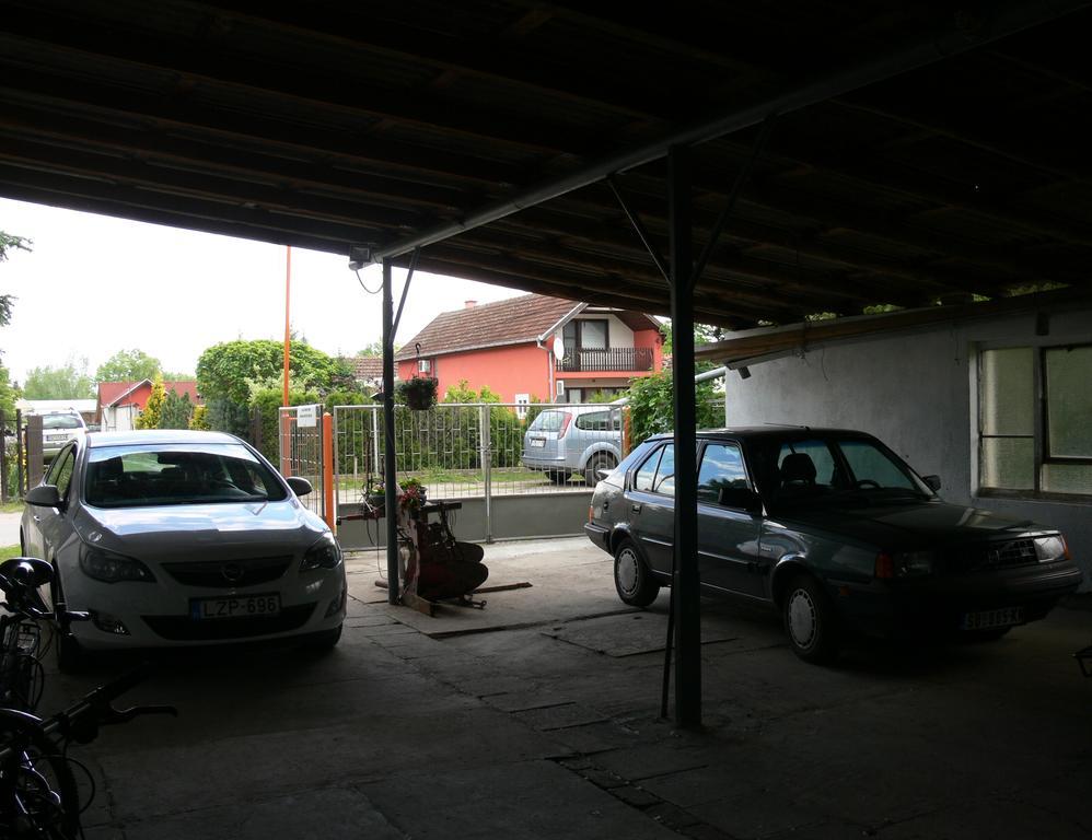 Joky Katona Rooms & Apartments Palić Eksteriør billede